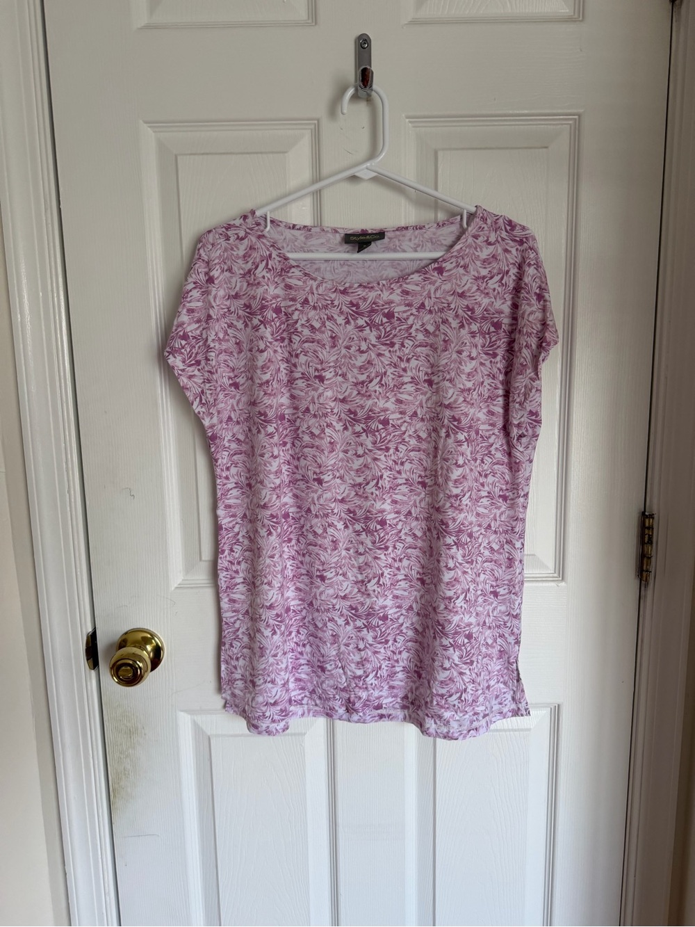 Style & Co. Pink Floral Scoop Neck Short Sleeve Top